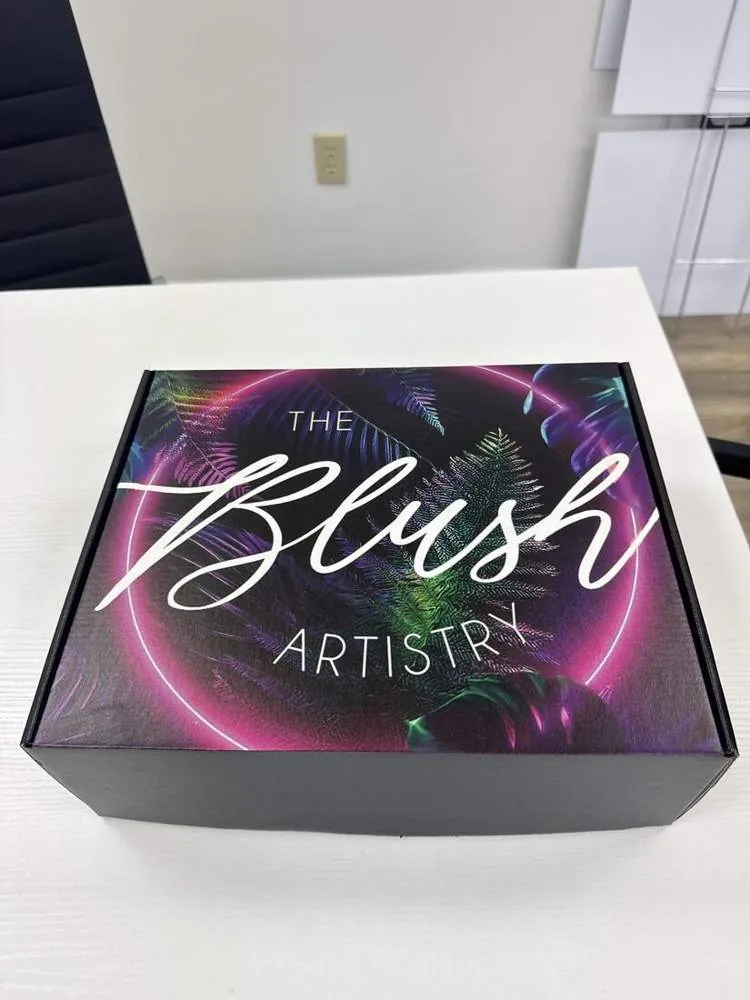 Custom packaging Blush Artistry