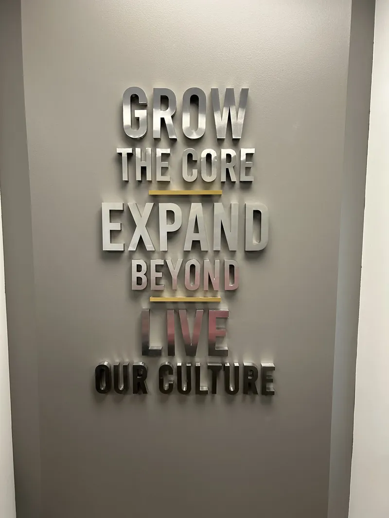 Culture wall, Nucor