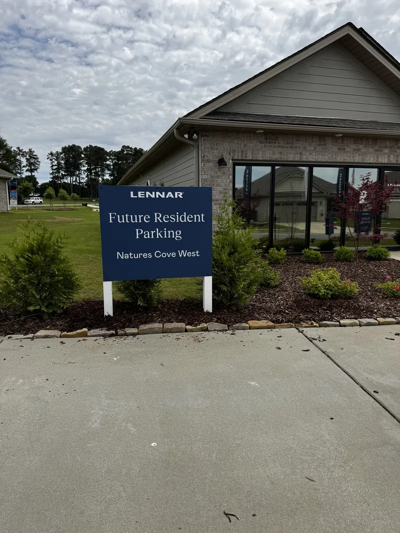 Site signage Lennar