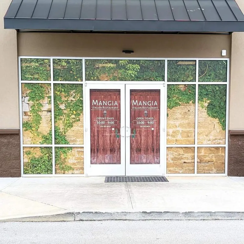 Window mural, Mangia