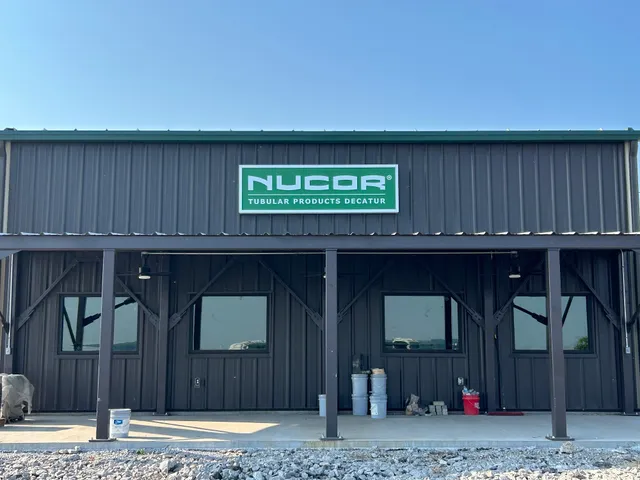 Building sign Nucor Tubular Products, Decatur